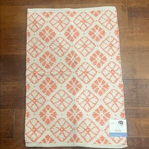 Mainstays Orange Tile Accent Rug